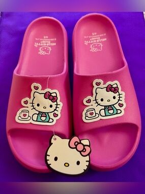 Hello Kitty Pink Kids' Slip-On Slide Sandals